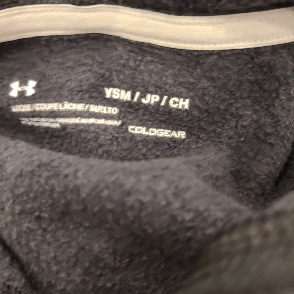 Under Armor Kids Hoodie - Picture 9 of 9